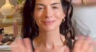 Trancinhas no cabelo dão efeito de face lifting, como disse Anne Hathaway?