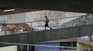 USP propõe gratificação de até R$ 4,5 mil para professores; entenda como será