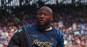 Lukaku causa mal-estar no Napoli após não retornar à Itália