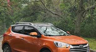 SUV de R$ 45 mil faz 15 km/l e tem 450 litros no porta-malas