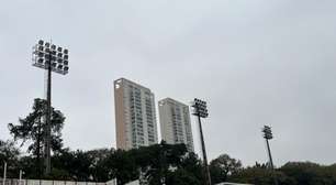 Corinthians continua troca de refletores e aguarda conclusão de obra para liberação da Fazendinha