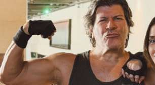 Combinam? Paulo Ricardo faz aparição raríssima com a esposa 28 anos mais nova