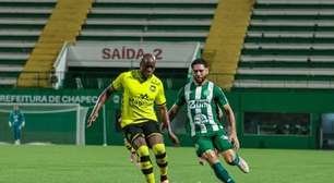 Gol de pênalti no acréscimos dá a vitória à Chapecoense na Sul-Sudeste