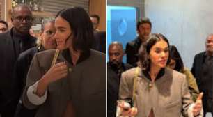 Estrelismo? Bruna Marquezine surge rodeada de seguranças em passeio: 'Exagero'