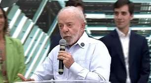 Lula cita gastos com cães e diz que chineses não devem ter 'esse problema'