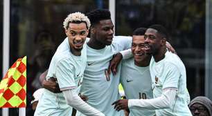 Seleção Brasileira leva banho de realidade, perde da França e acende sinal para Copa