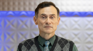 Enrique Diaz divulga imagem atacando a Globo, apaga publicação e causa mal-estar nos bastidores de 'Três Graças'