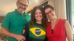 Filha de Sandra Annenberg faz declaração de amor para a namorada, atriz famosa
