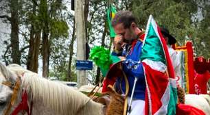 Festa de São Jorge 2026 em Porto Alegre terá cavalgada, rituais e homenagem ao Santo Guerreiro