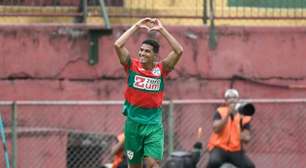 Corinthians faz proposta por Renê e corre contra o fim da janela