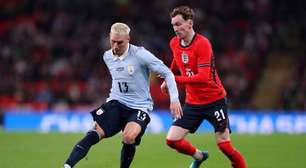 Uruguai arranca empate no fim contra a Inglaterra em Wembley