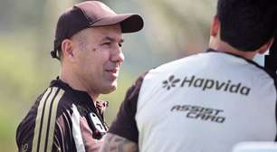 Leonardo Jardim dá aval para Flamengo negociar Plata