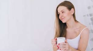 Beber isso antes de dormir pode ajudar a relaxar e melhorar seu sono; diz nutricionista