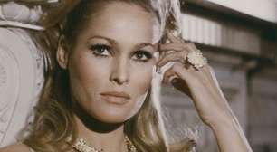 'Bond girl' original, Ursula Andress, é vítima de golpe de R$ 121 milhões