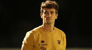Athletico-PR: João Correia abre o jogo sobre Petraglia após demissão surpreendente