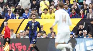 Léo Pereira admite erro em gol de Mbappé e justifica: "Ele é muito rápido"