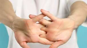 Por que os dedos ficam dormentes? Entenda as possíveis causas e o que fazer