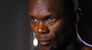 Fênix do MMA! Depois de congelar Poatan, Adesanya promete show em tudo ou nada no UFC Seattle