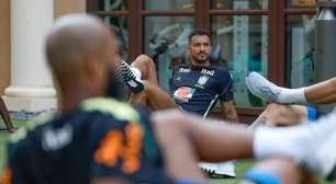 Ancelotti indica Danilo como substituto de Wesley na Seleção Brasileira