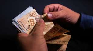 Receita confirma: tem pagamento da restituição do IRPF essa semana