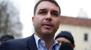 Pressão diplomática e "valores americanos": a estratégia de Flávio Bolsonaro para o futuro do Brasil