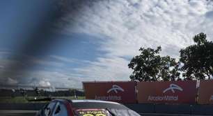 Stock Car: Nelsinho Piquet supera Di Mauro no Bacião e vence corrida principal em Cascavel
