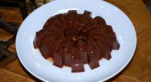 Sobremesa de Páscoa na minha casa é pudim, mas com um toque extra para ficar ainda mais gostoso e especial