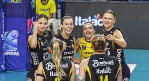 Praia não dá chance ao Sesi Bauru e fica a uma vitória da semi da Superliga