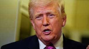 Trump volta a alertar Irã para abrir Estreito de Ormuz