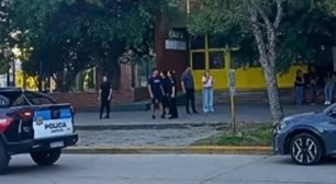 Estudante abre fogo em escola, mata adolescente e deixa dois feridos na Argentina