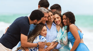 Família registra despedida em ensaio fotográfico antes de morte da mãe e viraliza: 'A última viagem'