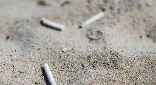 Brasil ocupa 4º lugar no mundo em poluição por bitucas em praias, aponta estudo