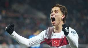 Turquia vence Kosovo fora e garante retorno à Copa do Mundo após 24 anos