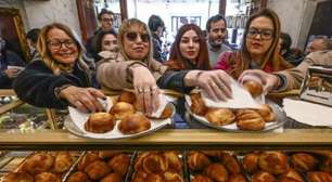 Confeitaria onde nasceu 'sfogliatella' é reaberta em Nápoles, na Itália