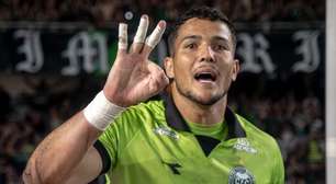 Goleiro do Coritiba retorna de lesão e ameaça titularidade de Pedro Rangel