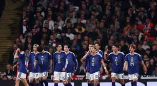 Japão vence a Inglaterra em Wembley e conquista triunfo histórico