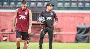 Jair Ventura testa novidades e Vitória ganha reforço antes de duelos pesados