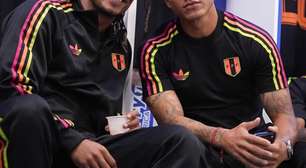 Meio-campista do Corinthians atua todo o segundo tempo no empate do Peru com Honduras