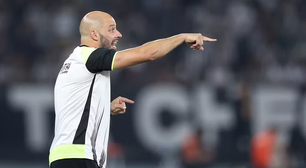 Botafogo espera fechar com substituto de Anselmi nesta semana; veja cenário