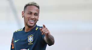 Prefeito de Cuiabá ironiza liberação de servidores: "Se convocar o Neymar, pensamos nisso"