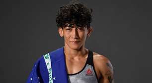 Virna Jandiroba rebate críticas ao uso do grappling no UFC: "Não é kickboxing"