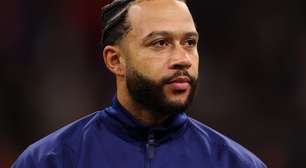 Após tratamento na Europa, Memphis é aguardado pelo Corinthians; veja previsão