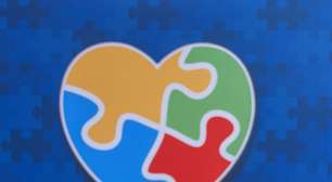 Conviver com cães pode contribuir na rotina de crianças autistas