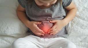 Pediatras listam sintomas graves na constipação de bebês e crianças; saiba quando se preocupar