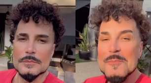 'Só reconheci quando li o nome': Latino surge irreconhecível em vídeo após procedimentos estéticos e antes e depois deixa web em choque. Veja!