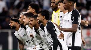 Jogador do Corinthians é expulso por gesto obsceno em campo