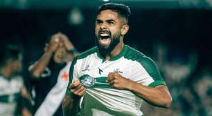 Coritiba conquista resultado "na marra" contra Vasco e assusta torcida no Couto