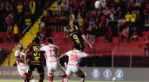 Em jogo movimentado, Vila Nova empata com o Sport na Série B