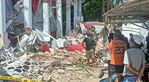 Indonésia: terremoto de magnitude 7,4 deixa um morto e derruba prédios; veja vídeo