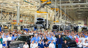 Volkswagen T-Cross atinge 600 mil unidades produzidas no Brasil desde 2019